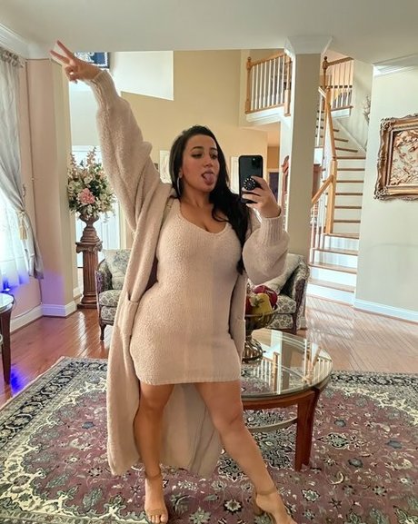 Nikki Geeks onlyfans leak fuck