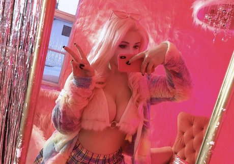 Nikachi Nika Kotova leaked onlyfans nude