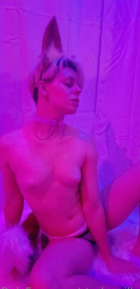 starkzzzilla nude onlyfans leaked