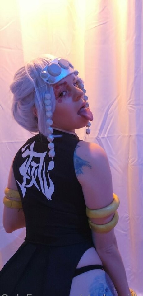 starkzzzilla onlyfans pictures