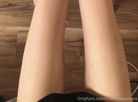 charlotteventura onlyfans star