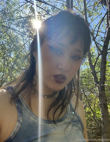 maylixx onlyfans leaked dirtyship