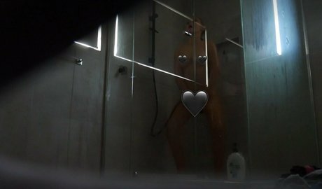 fit chick amy tits onlyfans