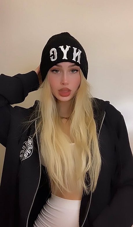 Dressupblondie leaked onlyfans free