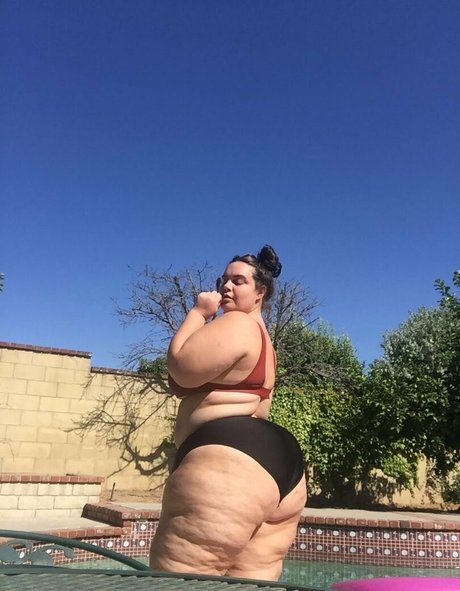 jenniebooty87 onlyfans pic