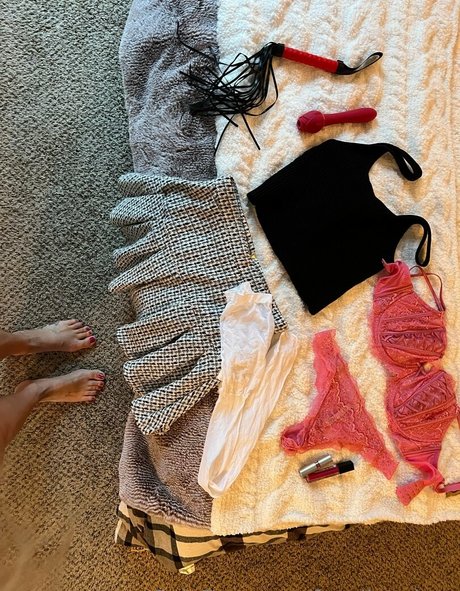 fayelinaplays leaked porn onlyfans