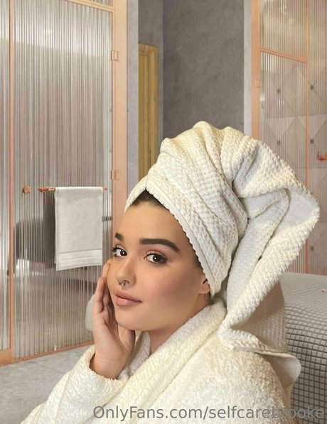 selfcarebrooke onlyfans leak naked