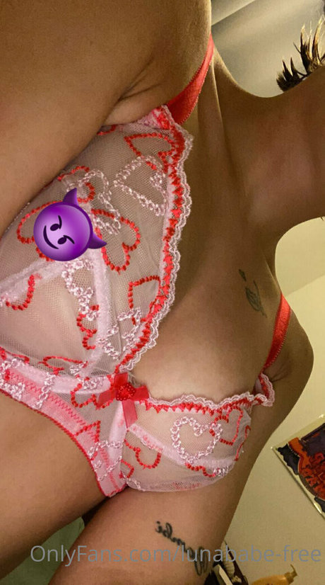 lunababe free nude onlyfans