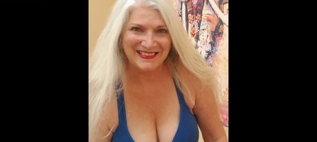 nakedyoganakedyoga onlyfans free content