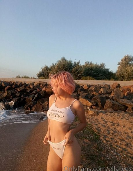 elly yes naked onlyfans leak