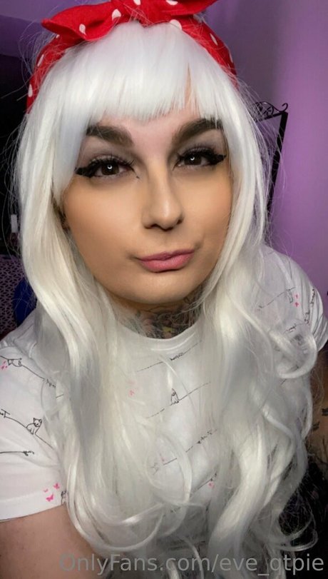 eve qtpie onlyfans nude leaks