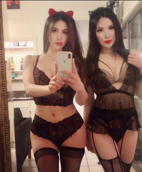 ohyeahevie onlyfans creator