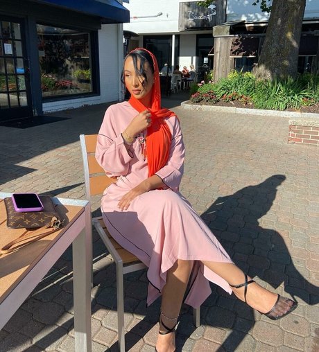 Omaima Benamre only fans nude leaks