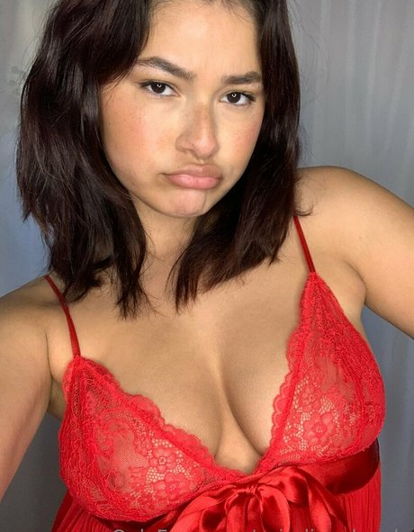 spiralingxlonely ass onlyfans