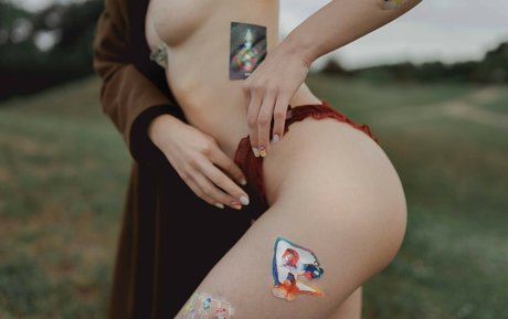 Olia Malyuchenko on onlyfans