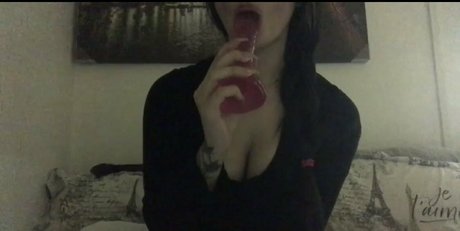 Olivia Ichika onlyfans leaked pictures