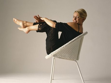 Leslie Ash Profile pic