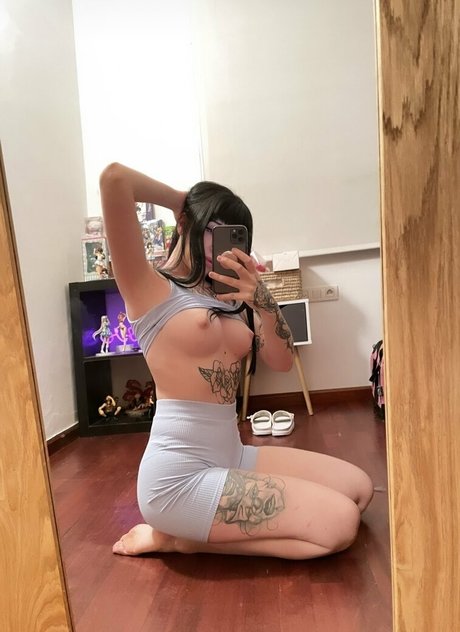 lo lita18 onlyfans leaked pictures