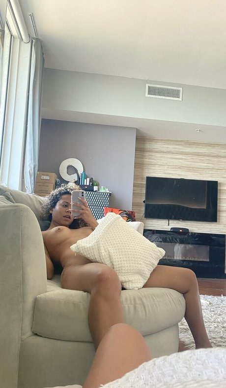 venezuelancream Profile pic