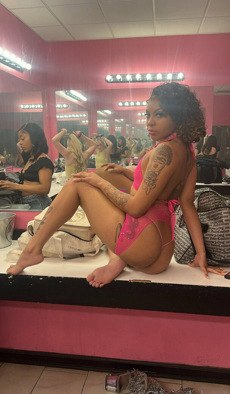 miadabratt onlyfans.