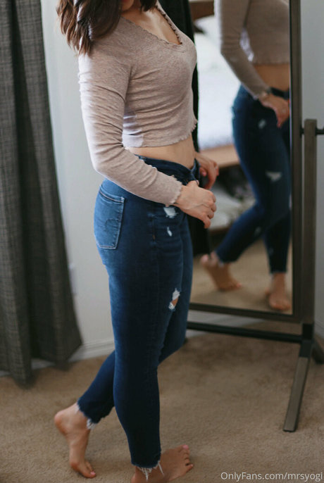 mrsyogi onlyfans sex leaks