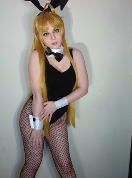 Abi Aikou nude onlyfans leaks