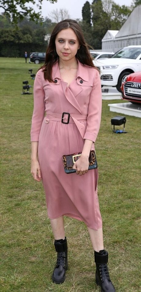 Bel Powley onlyfans leakes