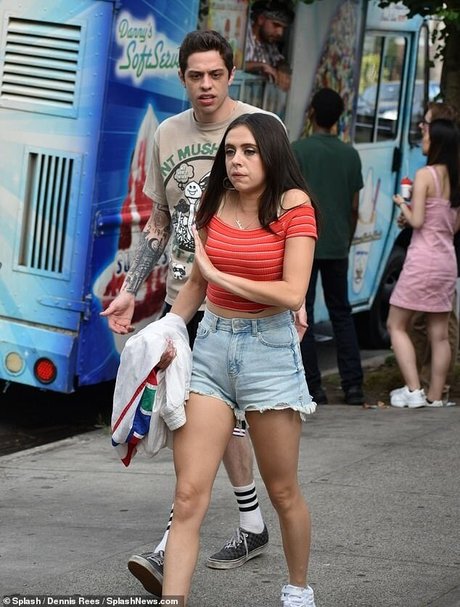 Bel Powley only fans free