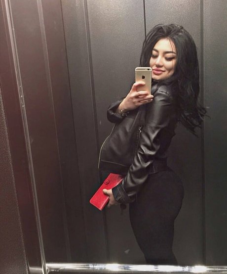 Asa Lochka joi onlyfans