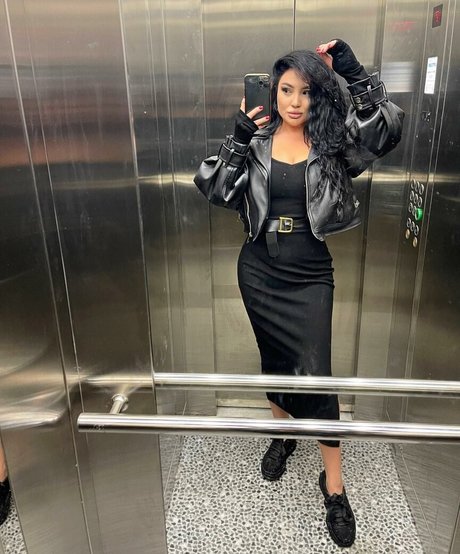 Asa Lochka onlyfans leaked