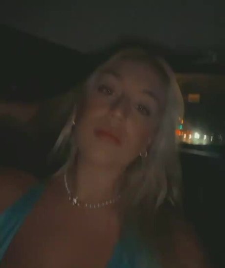 Holly Youpa only fans leaks porn