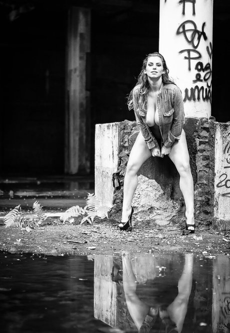 Ju Luz onlyfans tits