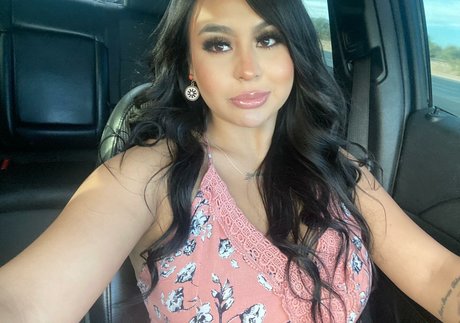 Carolina Corrales only fans xxx