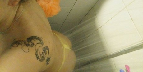 Raphaela Sinopoli onlyfans leams