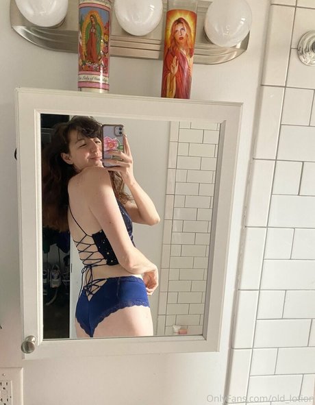 old lotion only fans pic