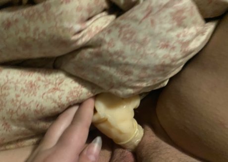 fatgrrrlfiona onlyfans striptease