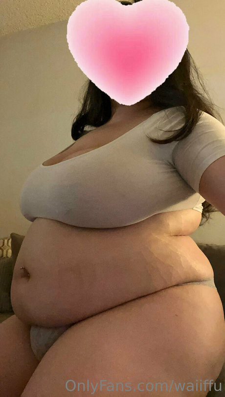 waiffuu strip onlyfans