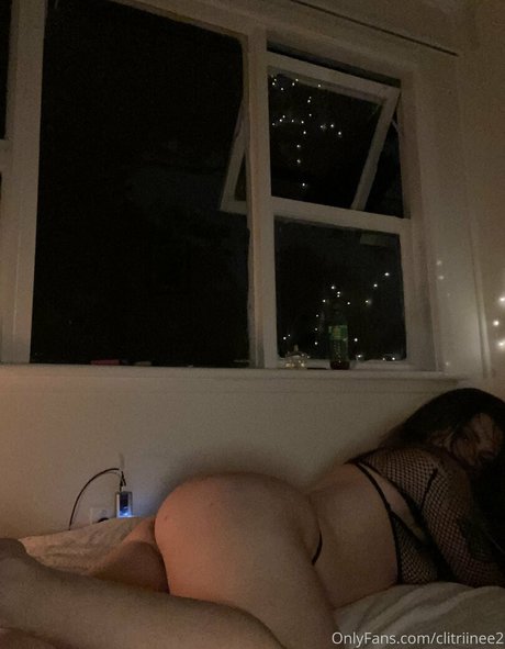 clitriinee2 only fans content
