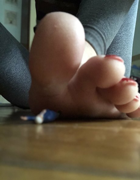 giantesselixs naked onlyfans pics