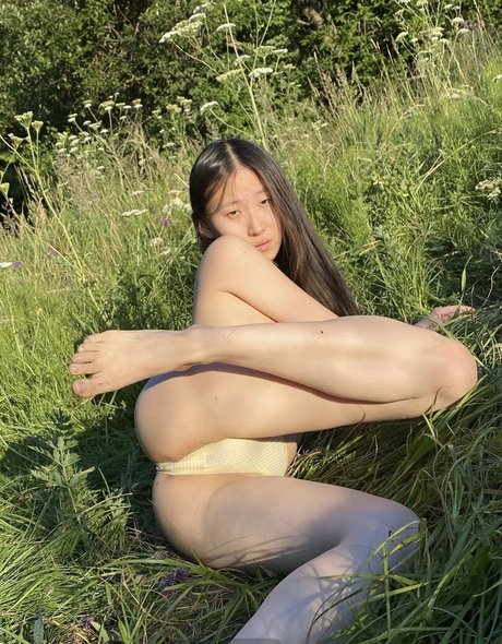 Kariina Tsoy onlyfans model photo