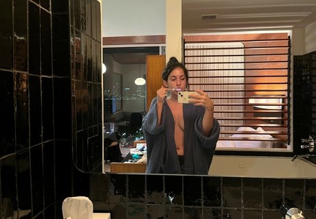 Gabi Abrao onlyfans leaked pics