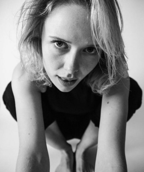 Amelia Eve onlyfans posts