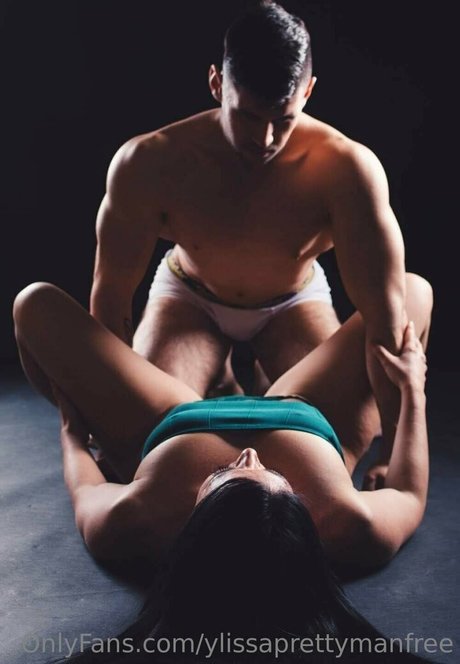 ylissaprettymanfree porn leaked onlyfans