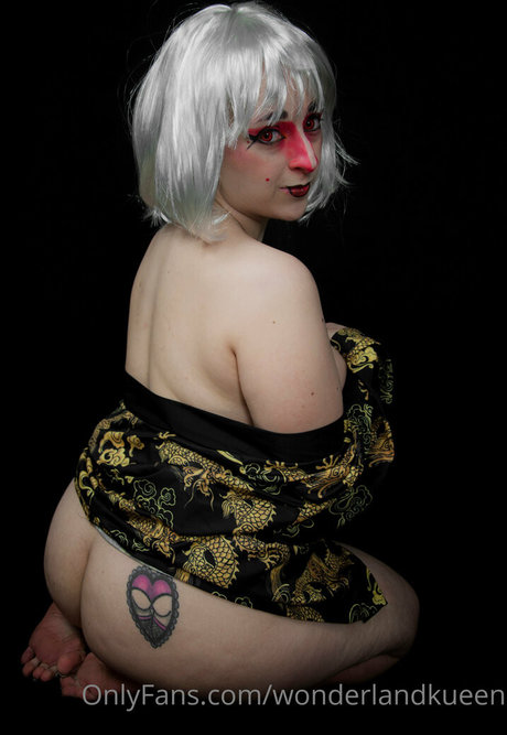 wonderlandkueen onlyfans nude photos