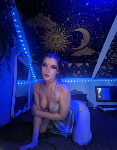 scaryahna onlyfans free content