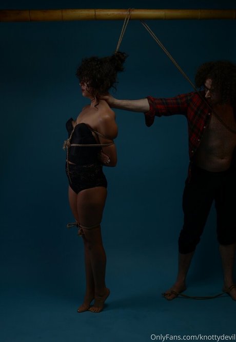 knottydevil only fans naked