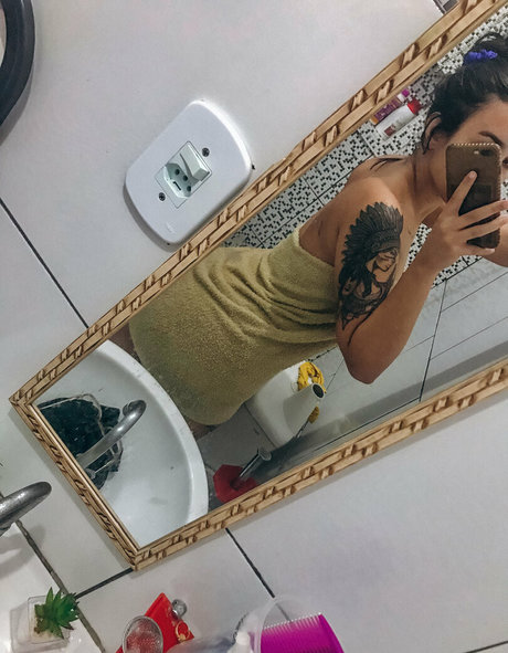 Melcampbell nude leaked onlyfans