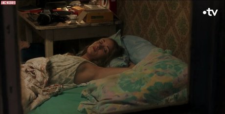 Lilly Fleur Pointeaux naked on onlyfans