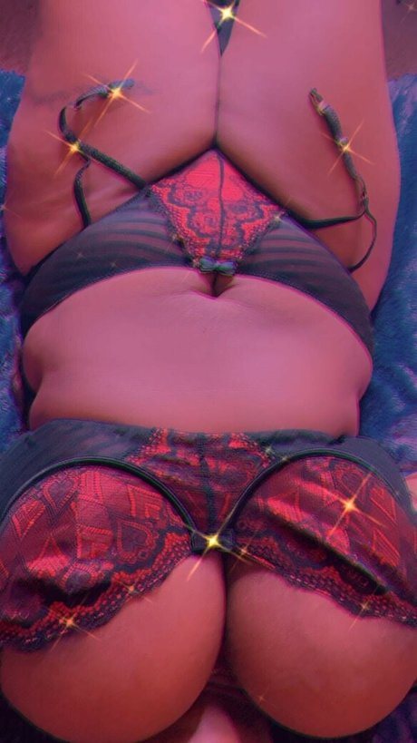 GoddessCocoaLuna onlyfans lean