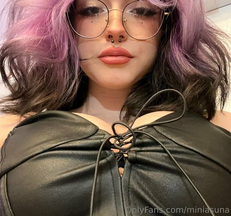 miniasuna leaked onlyfans pictures